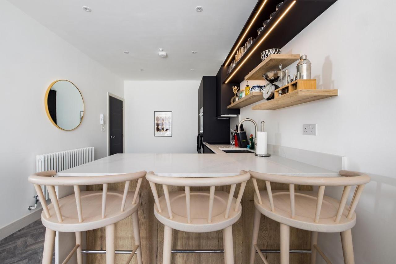 Apartment The Battersea Secret - Trendy 3bdr Flat With Patio London