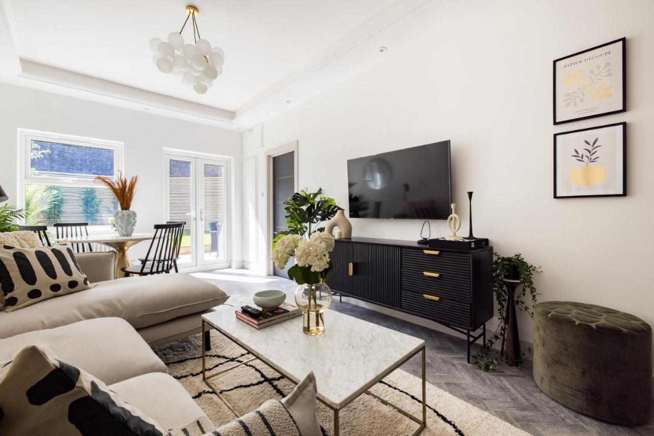 The Battersea Secret - Trendy 3bdr Flat With Patio London