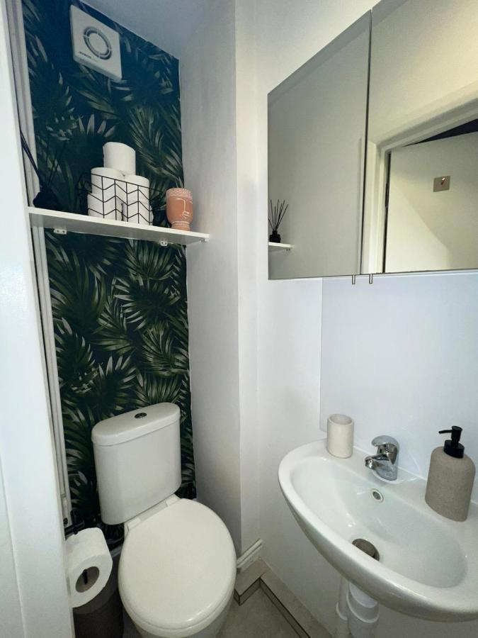 Lively 1 Bed In Buzzing East London! Appartement *