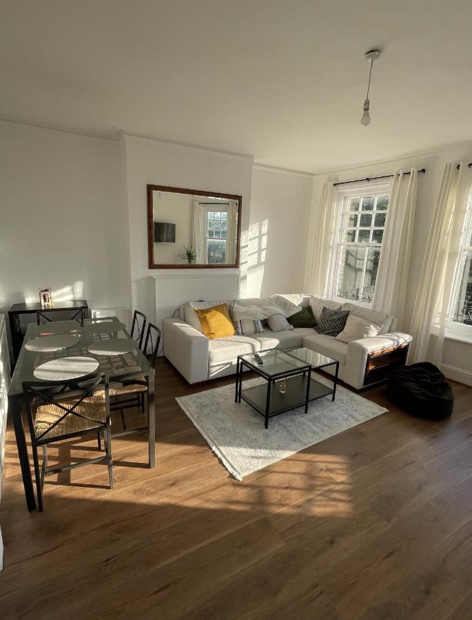 Apartment First Rate London