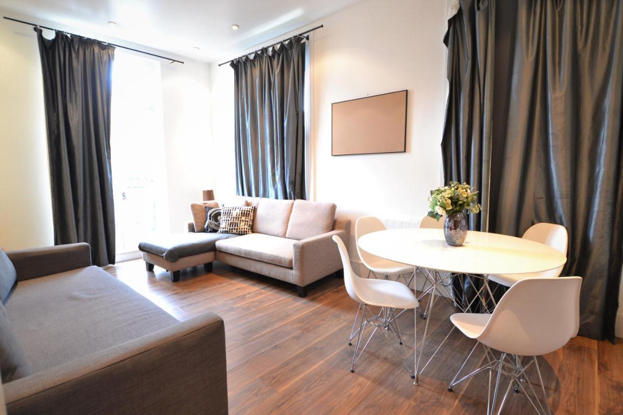 One Bedroom In Bayswater Apartment *
