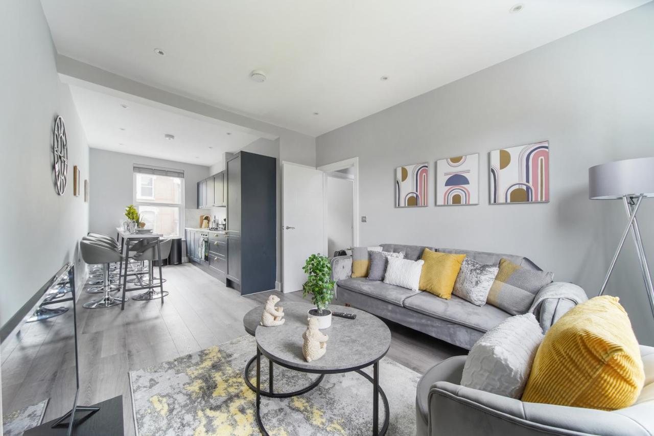 Appartement Stunning 3 Bed 3 Bath Townhouse