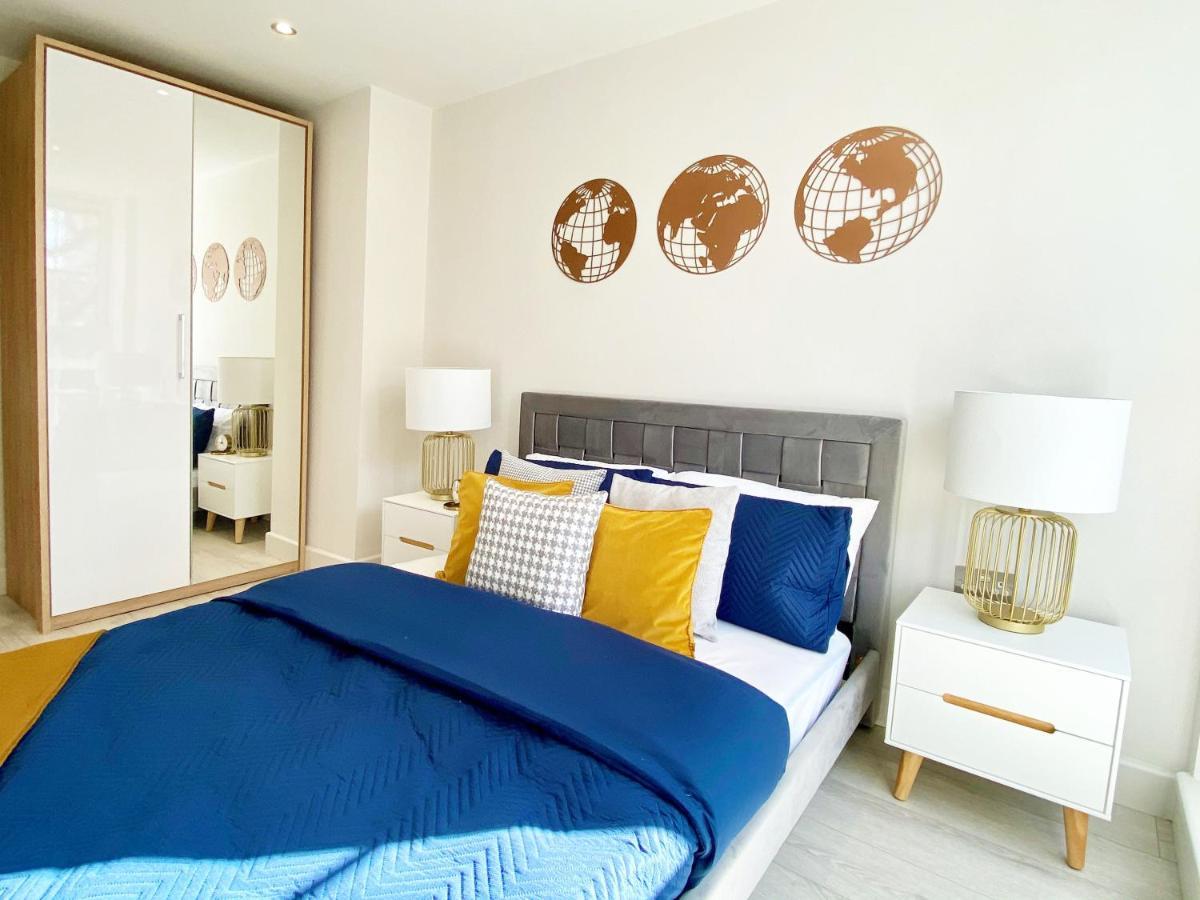 Apartment Perfect Location- 5 Minutes From Tower Bridge ! 8 Minutes Walk From Tube London
