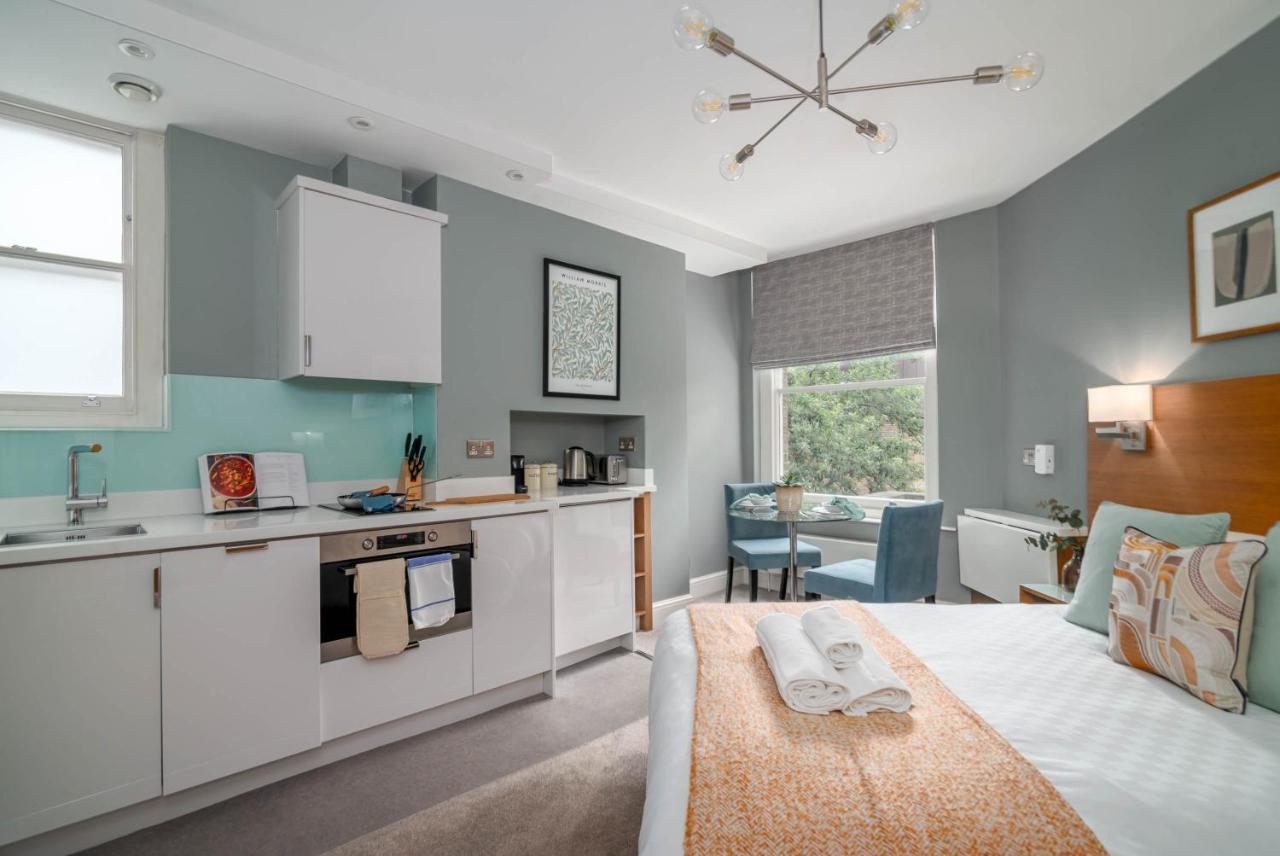 Apartment 5 Doughty Street - Urban London