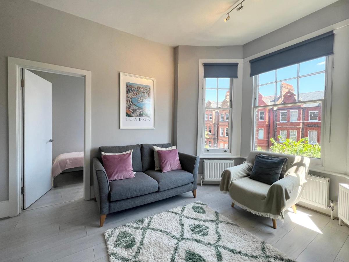 2 Bedroom In South Hampstead Apartamento