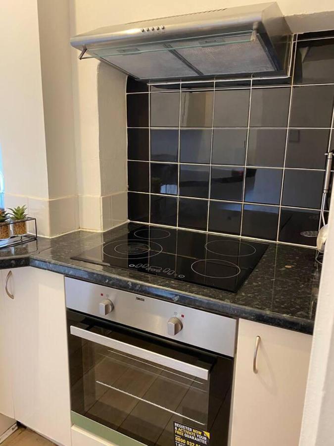 Lovely 1-bed In * Londres