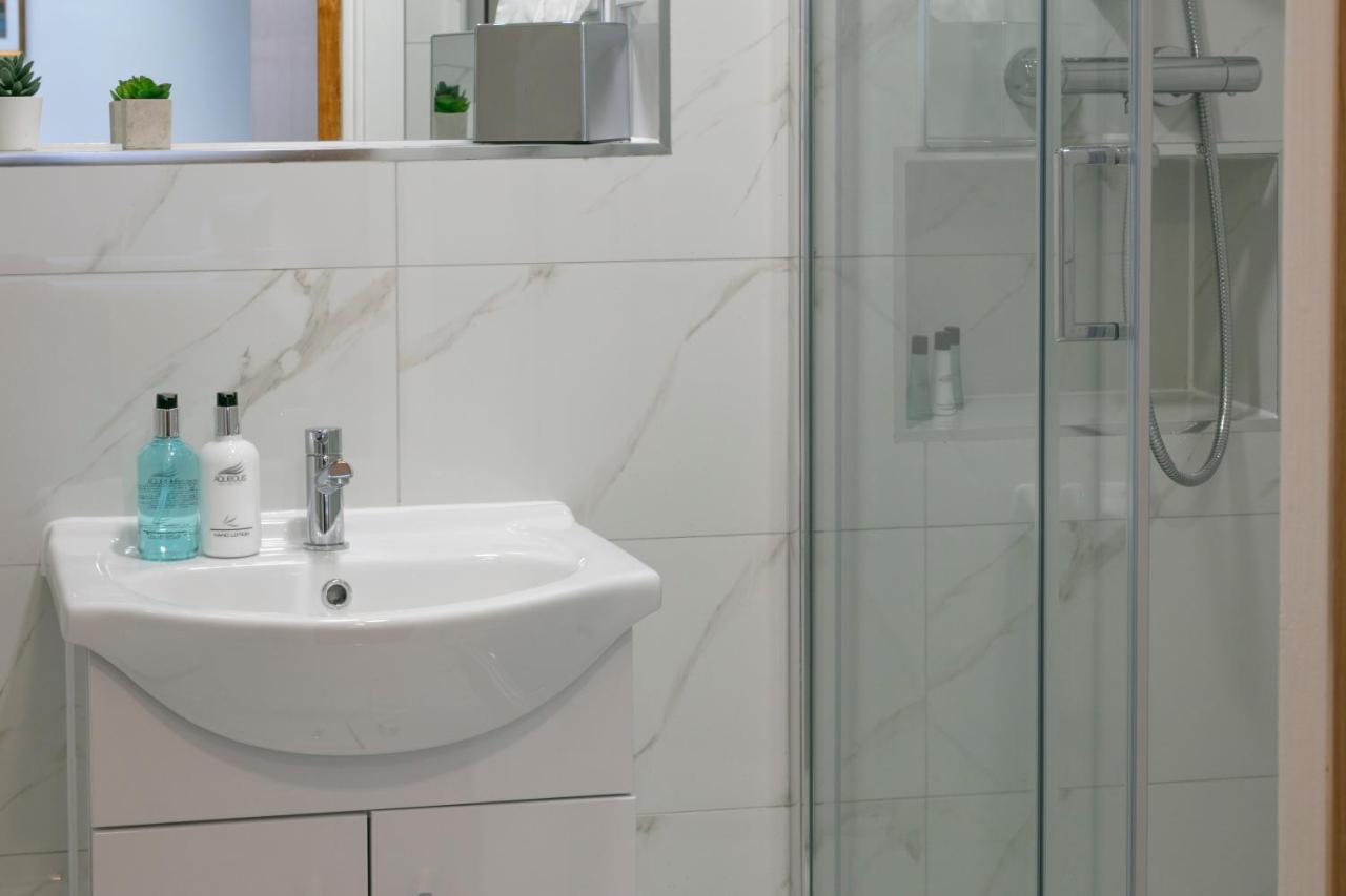 Hotel Western Northfields Ealing