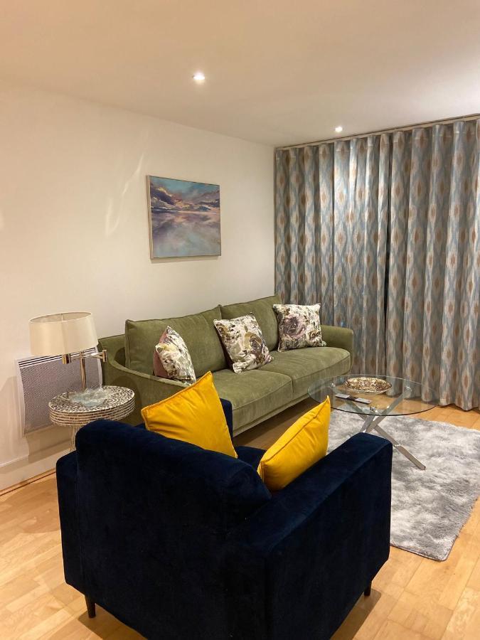 Fabulous 2 Bed In Vauxhall Appartement Londen