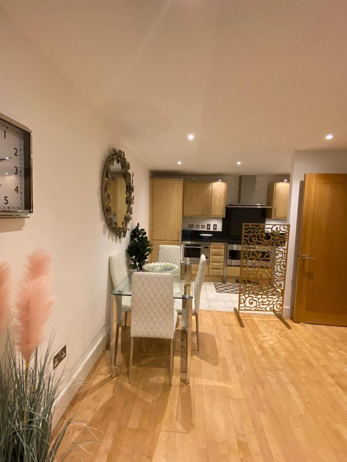 Fabulous 2 Bed In Vauxhall Appartement *