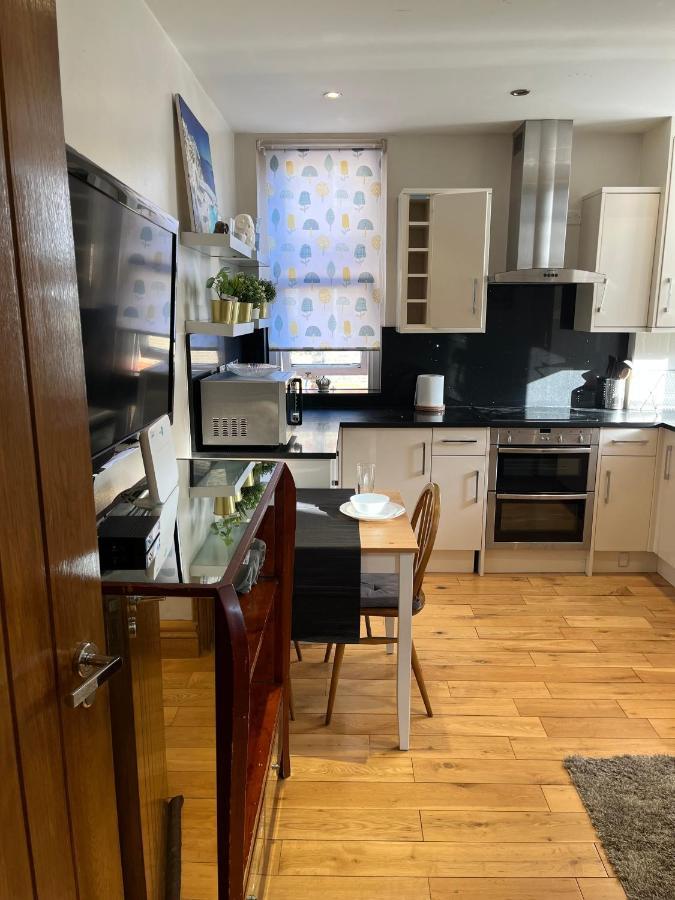 Stunning 1 Bedroom In Stunning Location - Mayfair Area * Londen