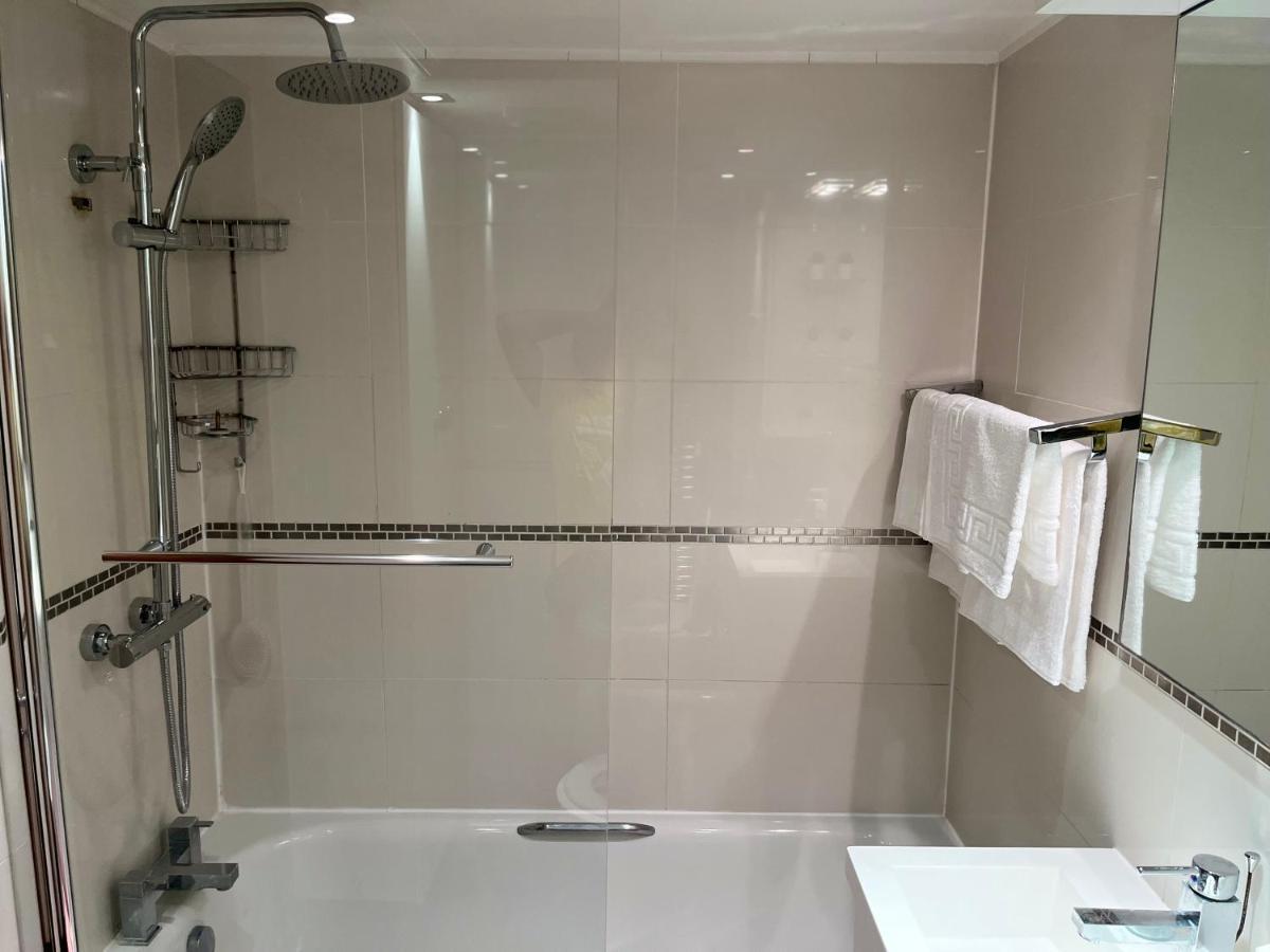 Stunning 1 Bedroom In Stunning Location - Mayfair Area Appartement Londen