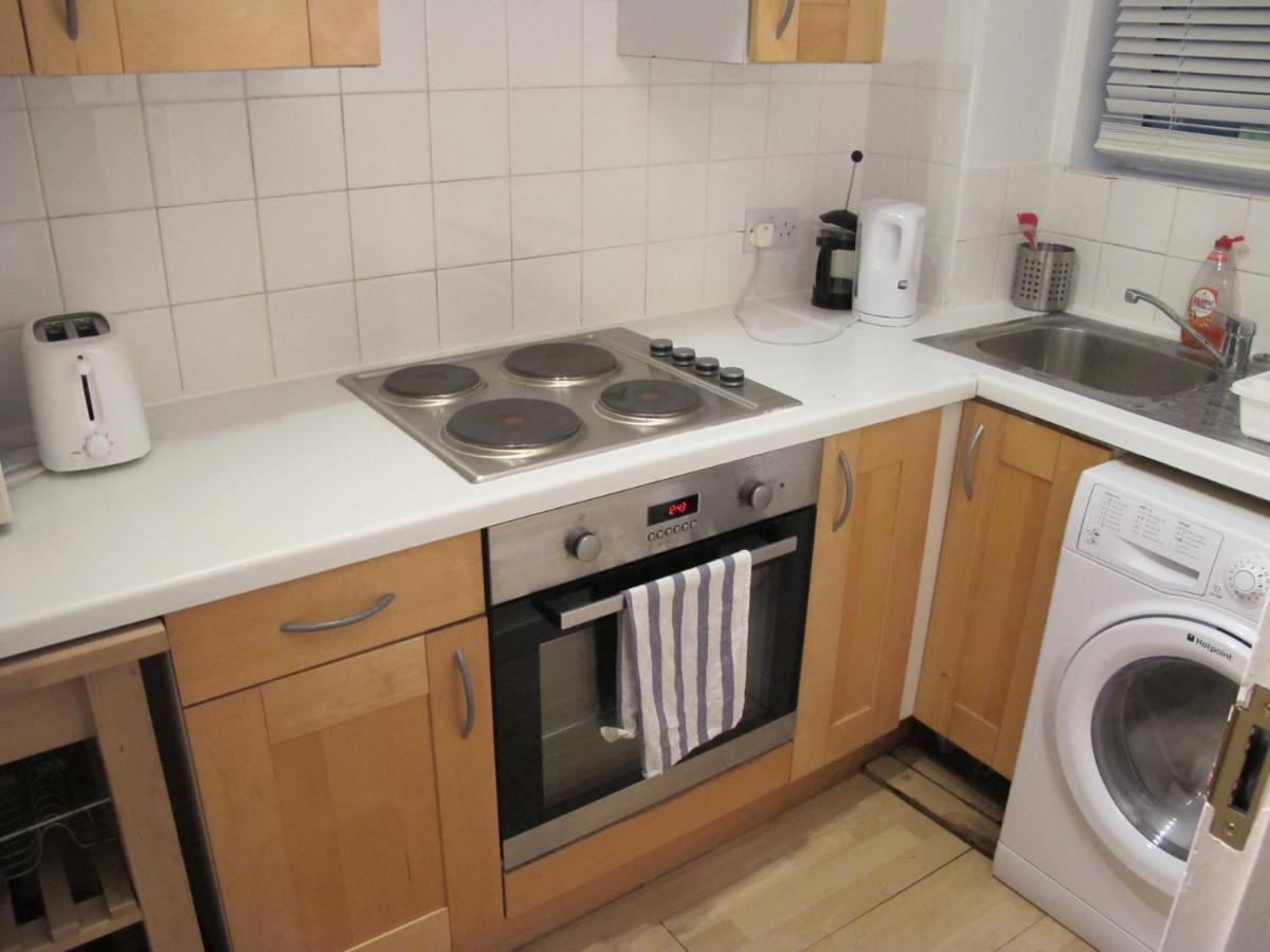 Holiday Fulham Apartment *