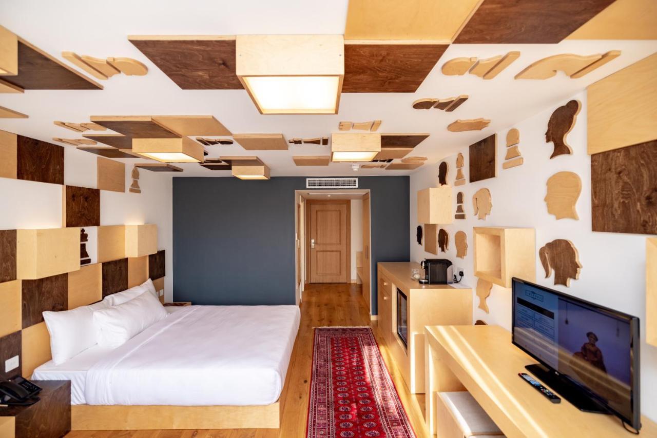 Limehouse Library Hotel