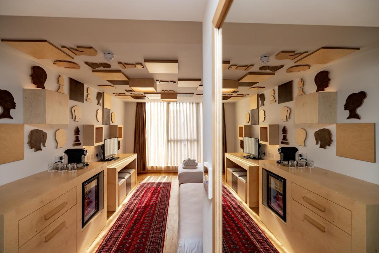 Limehouse Library 4* Londen