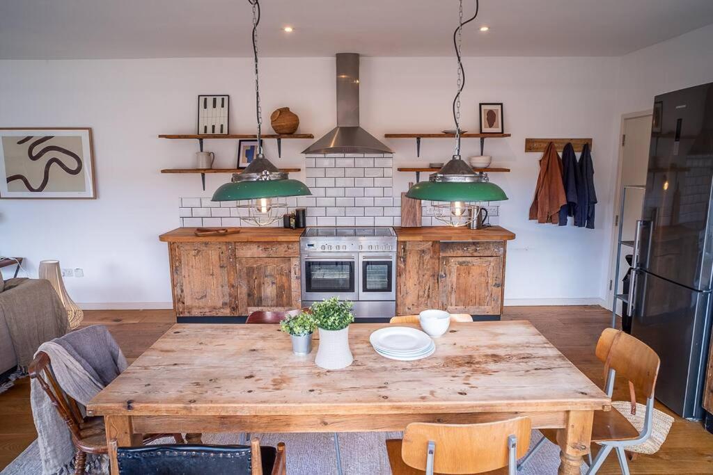 Penthouse At The Old Tea Factory *