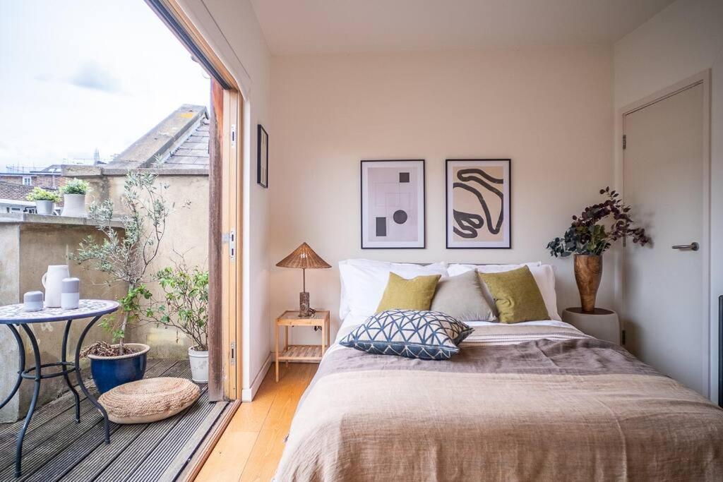 Apartment Penthouse At The Old Tea Factory