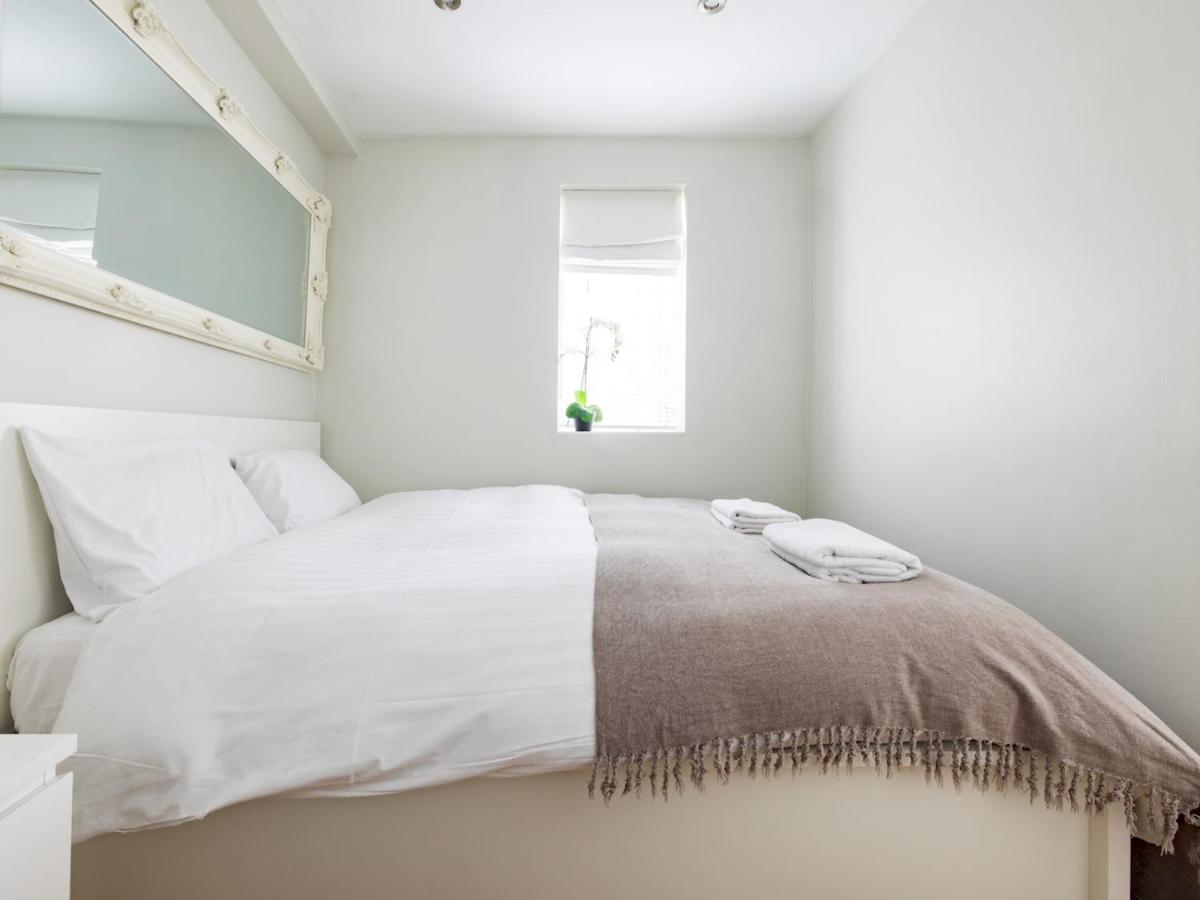 Apartment Pass The Keys Chic 1 Bedroom Flat Steps Of King's Road Chelsea *