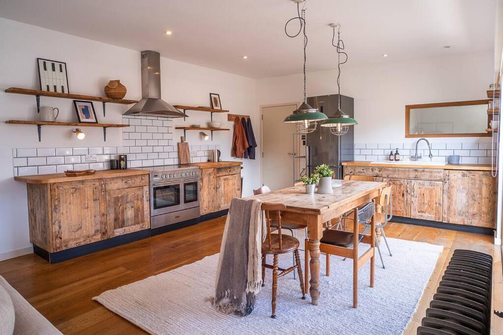 Penthouse At The Old Tea Factory *