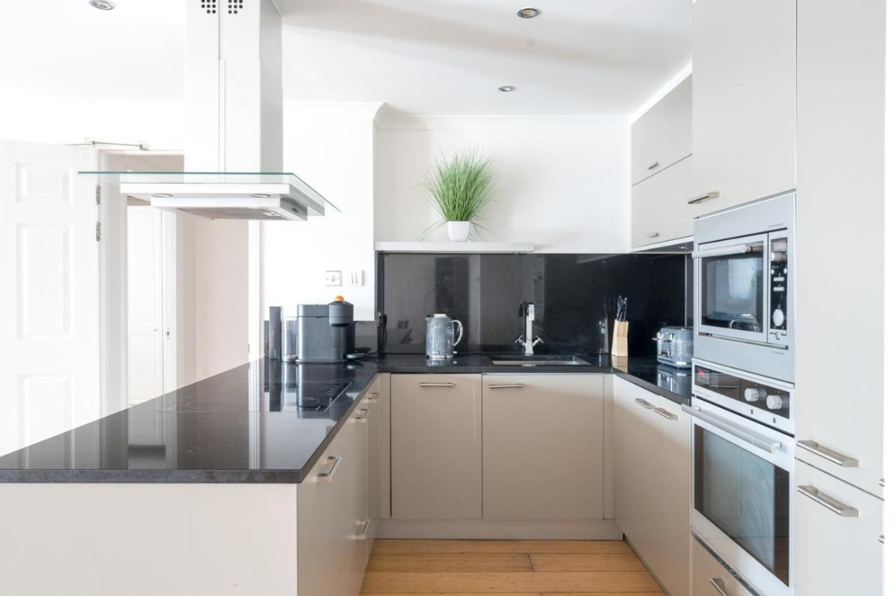Apartamento Riverside Two Bedroom In Canary Wharf