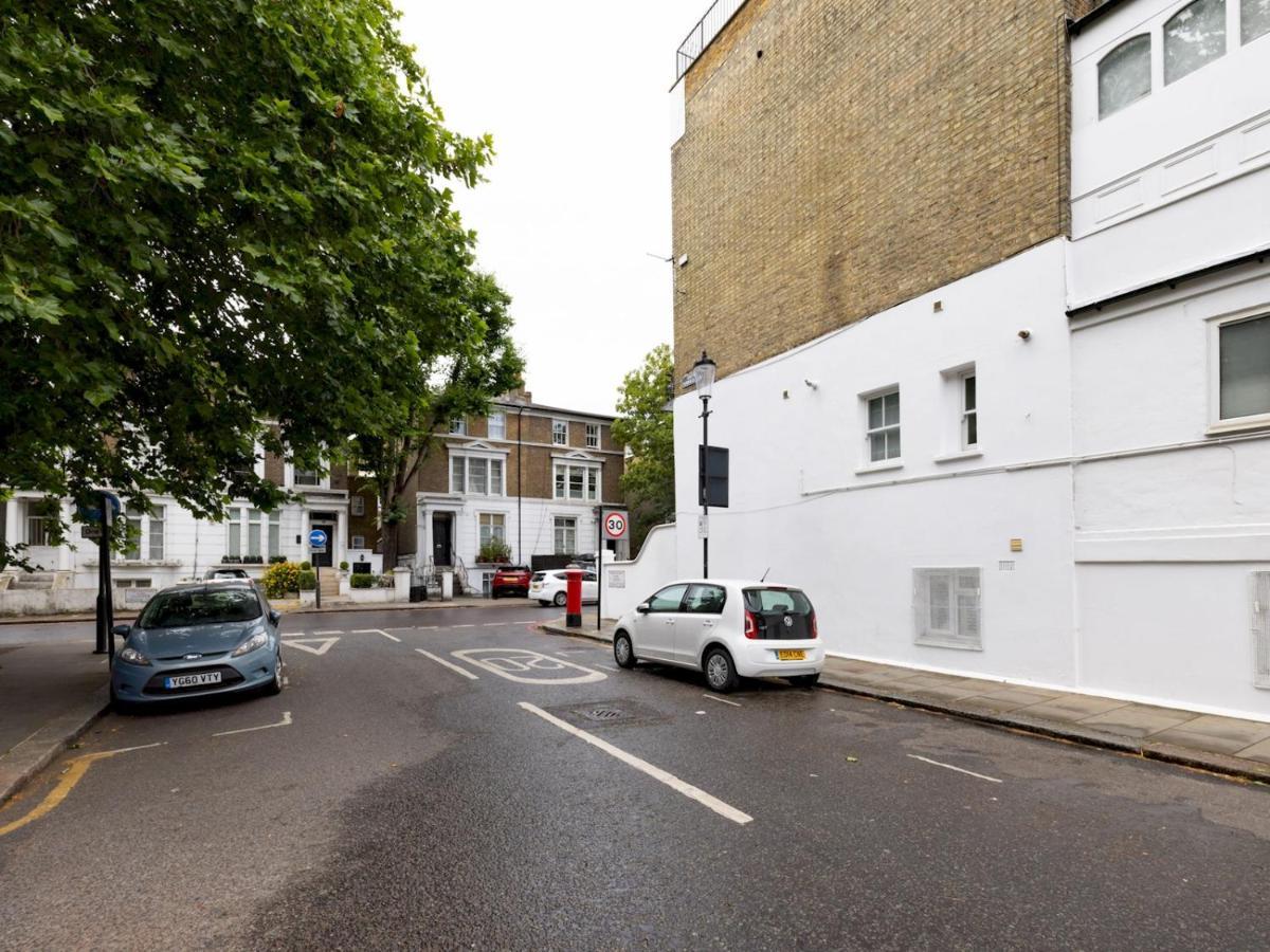 Pass The Keys Chic 1 Bedroom Flat Steps Of King's Road Chelsea London