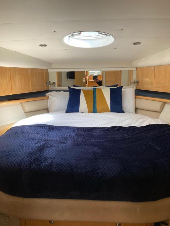 Botel Entire Boat At St Katherine Docks 2 Available Select Using Options
