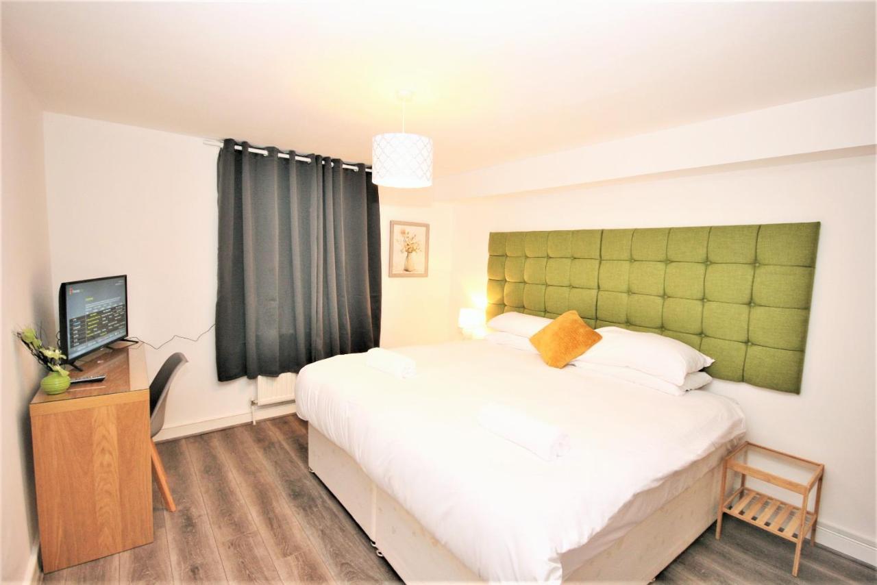 The Aldgate Pensión 3*