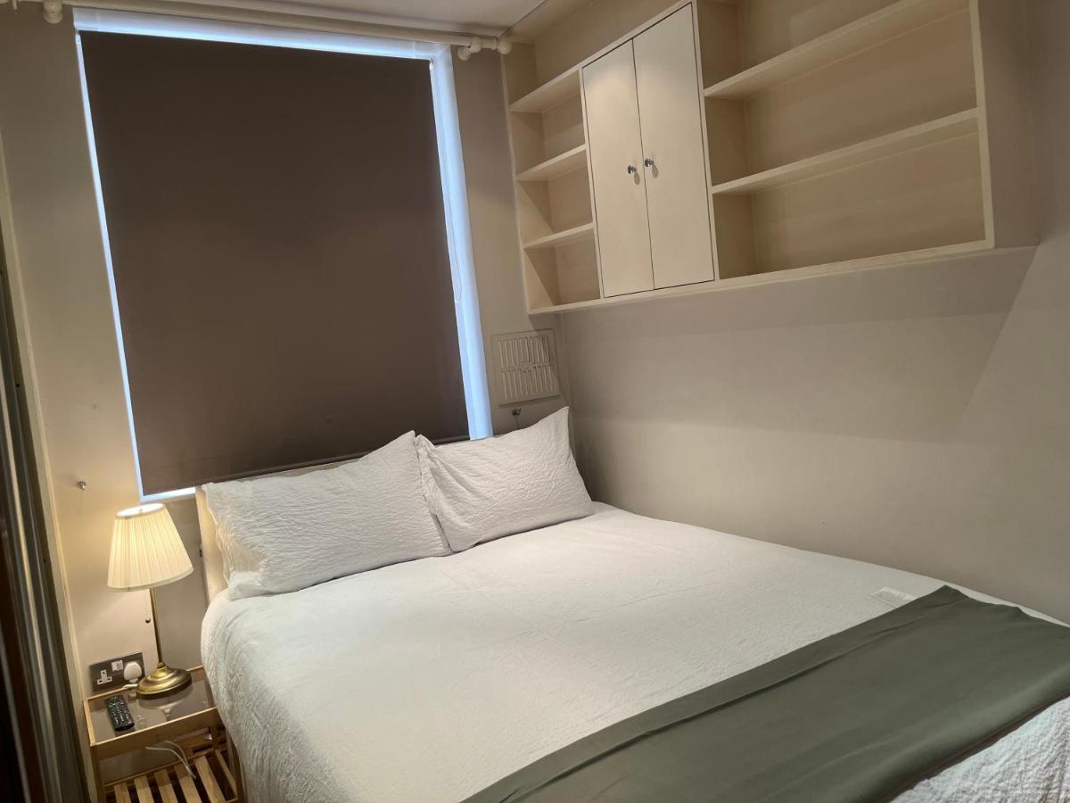 Stunning 1 Bedroom In Stunning Location - Mayfair Area Londen