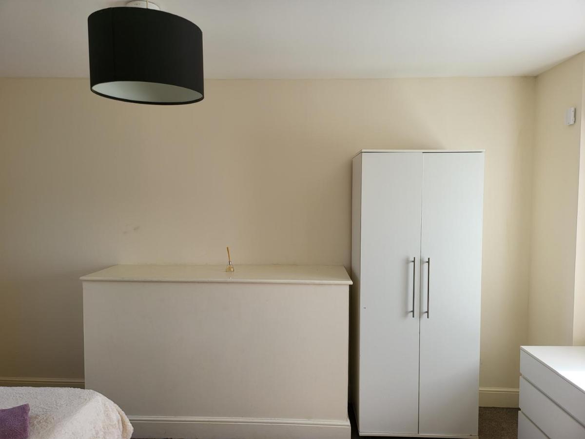 Apartamento Spacious Neat Penthouse With Great View In Londres