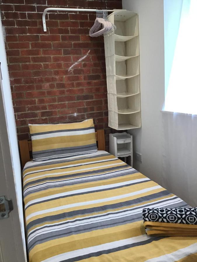 Residential Quarters, The Bungalow - Shooters Hill Holiday home London