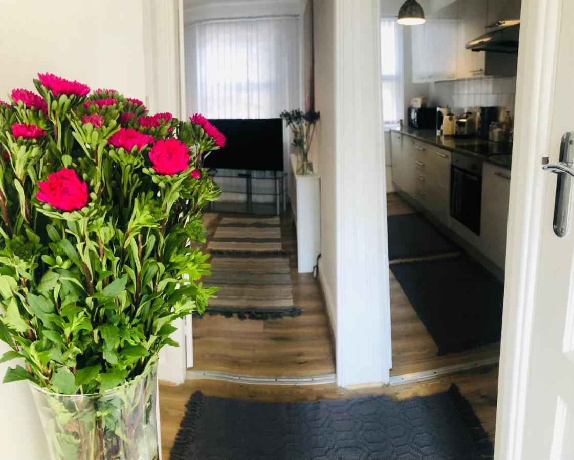 Super Location 2, 1min Metro 10 Min From Camden Londen