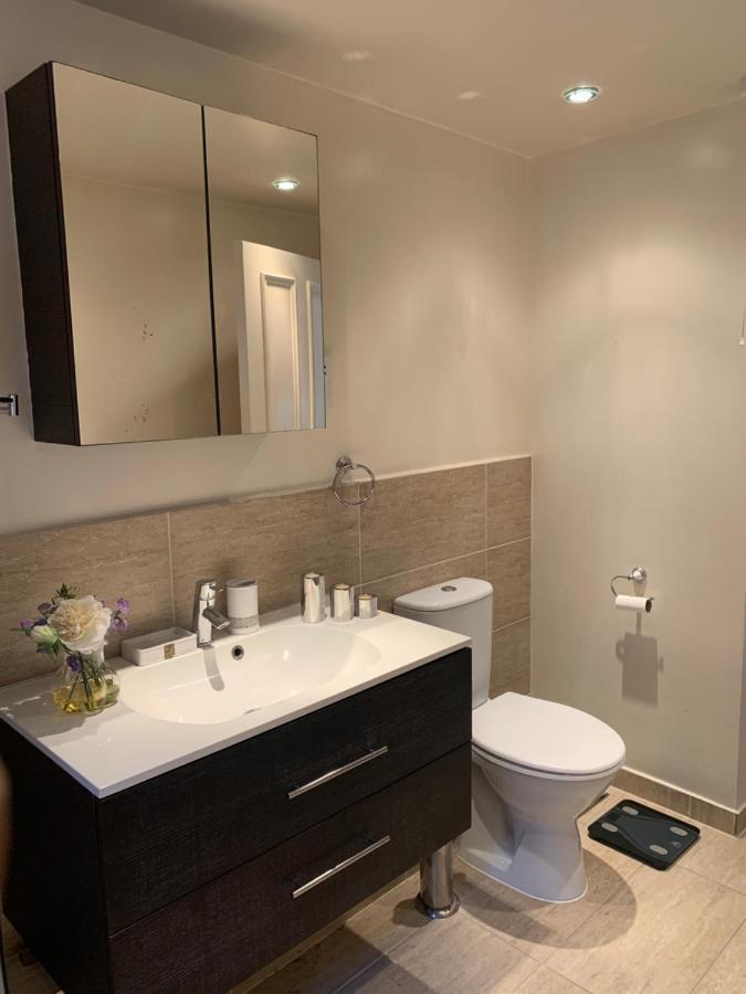 1st Floor Luxury 2 Bedroom 1 Bathroom Hampstead Apartment *