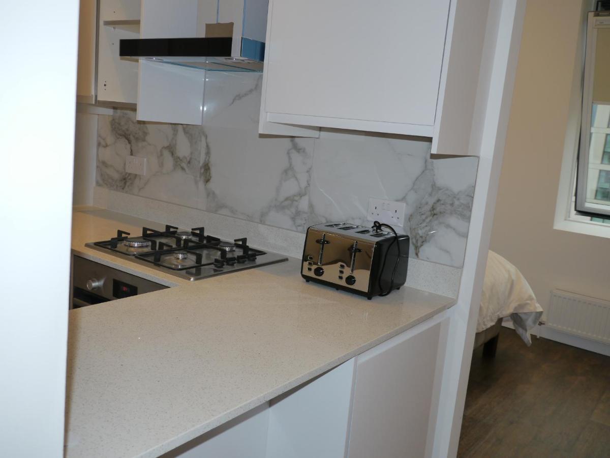 Apartment 64 Avonmore Olympia Kensington Boutique