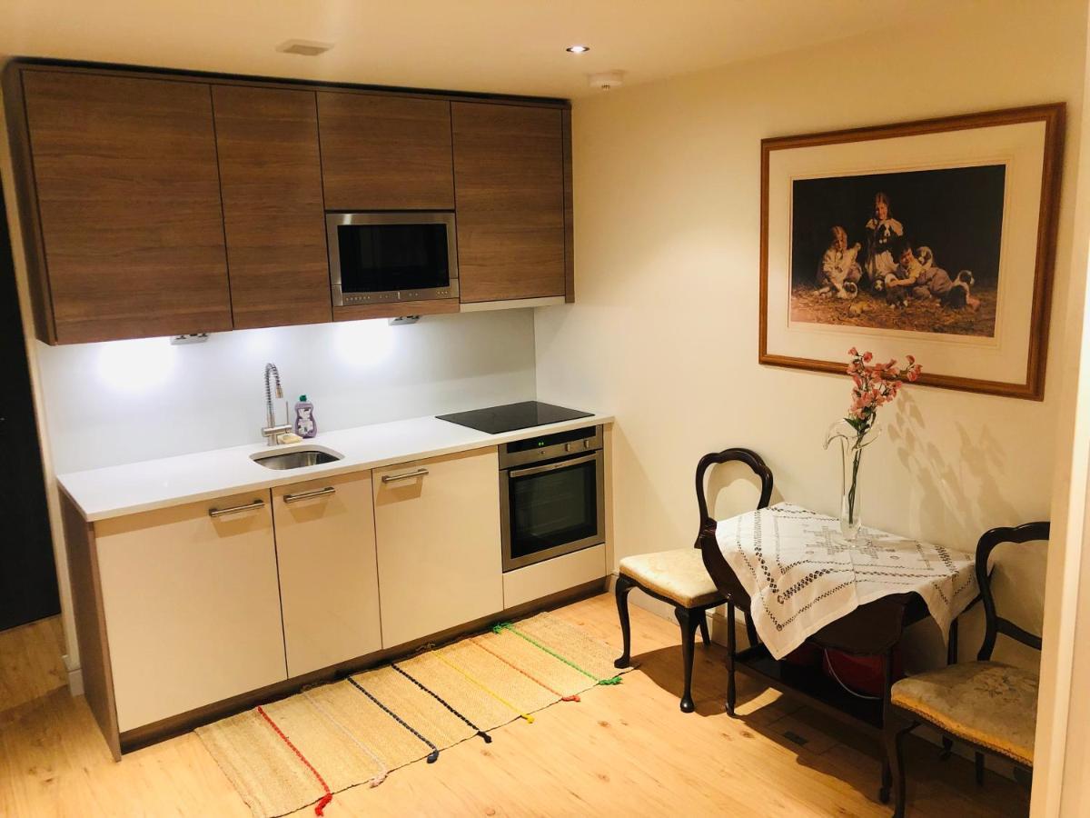 Apartamento Studio Flat In Imperial Wharf-chelsea Harbour Londres
