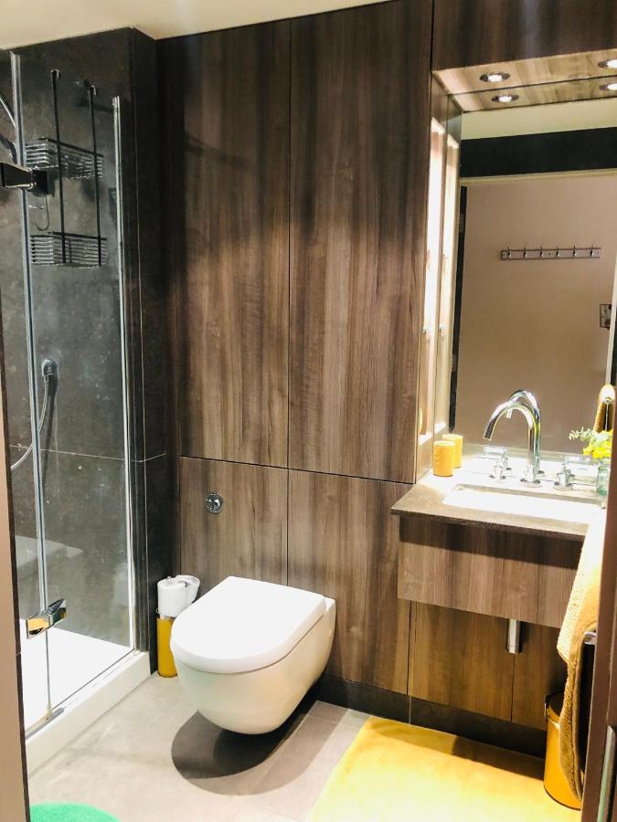 Appartement Studio Flat In Imperial Wharf-chelsea Harbour Londen