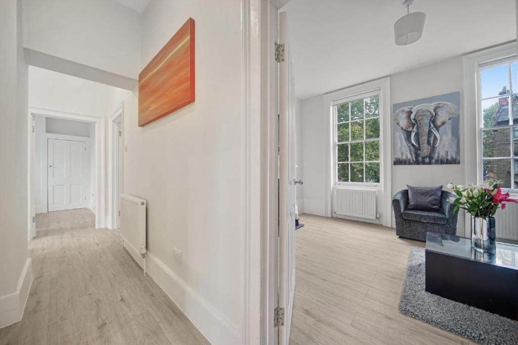 2 Bed Camberwell Champion Park Denmark Brixton Apartment
