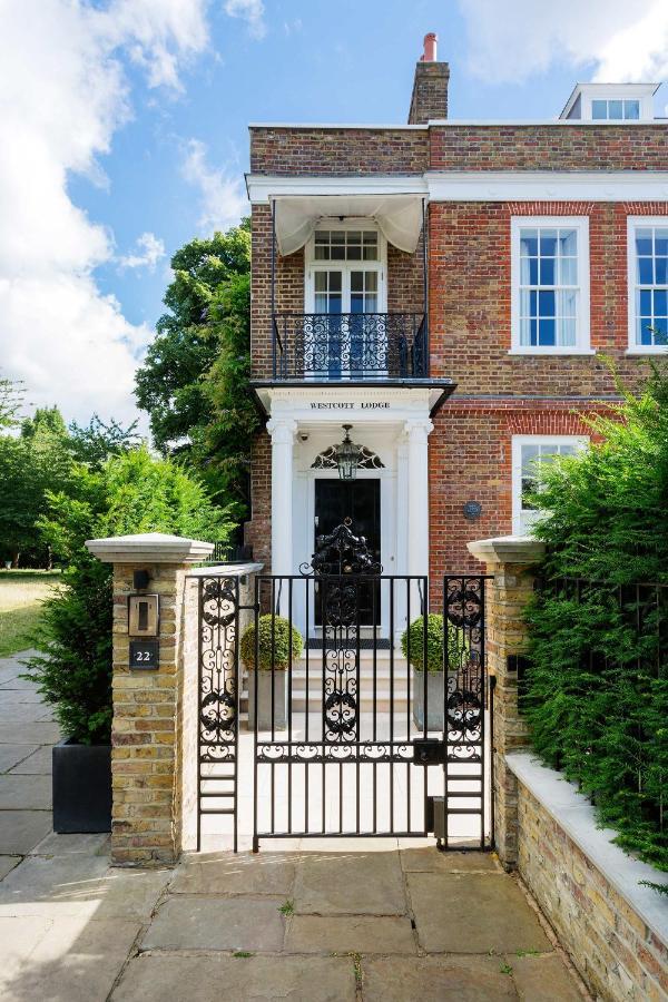 Holiday home Veeve - Pears And Graces London