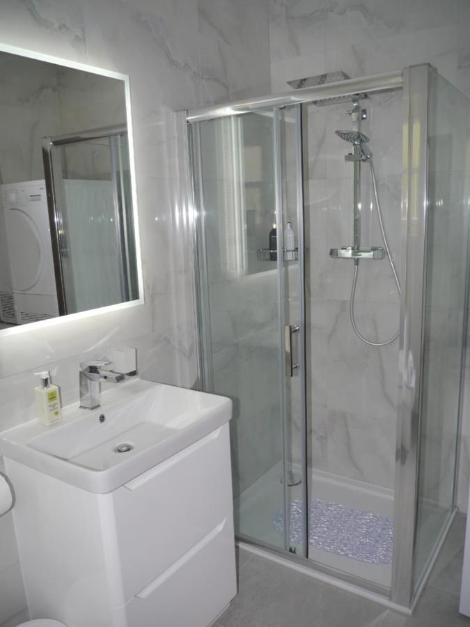 Apartment 64 Avonmore Olympia Kensington Boutique