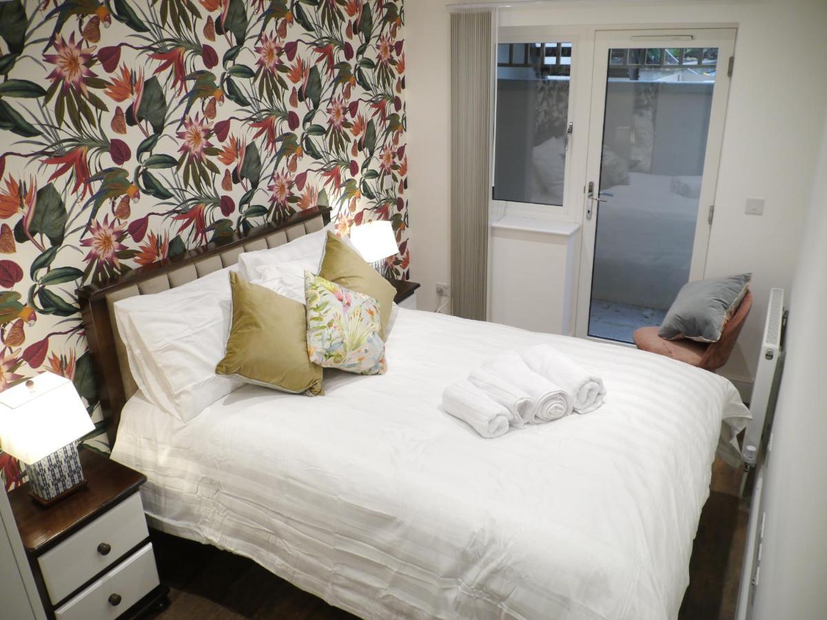 Apartment 64 Avonmore Olympia Kensington Boutique