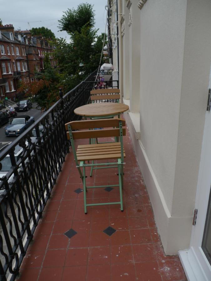 64 Avonmore Olympia Kensington Boutique Apartment London