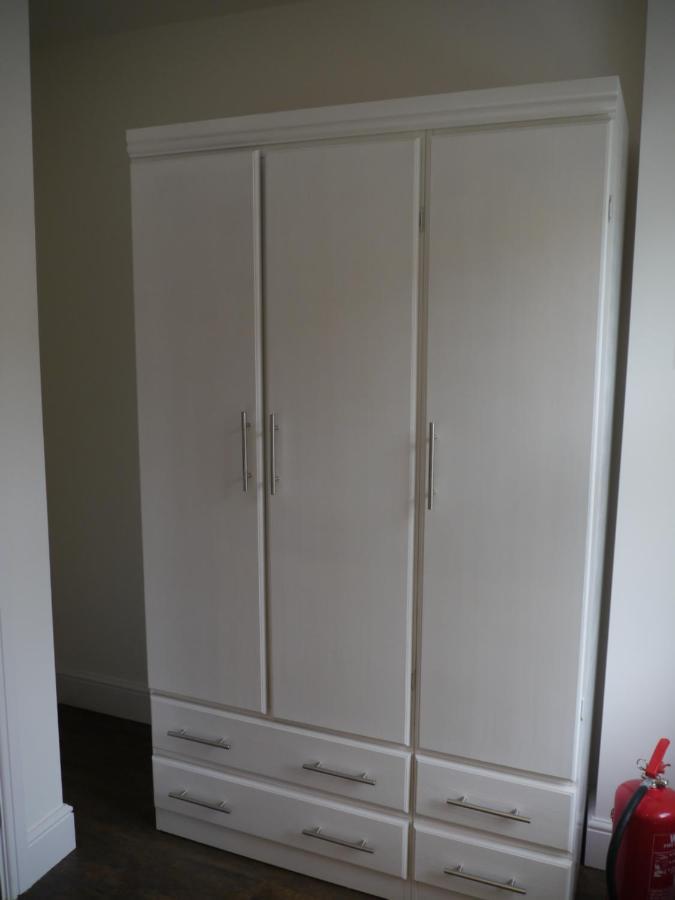 64 Avonmore Olympia Kensington Boutique Apartment London