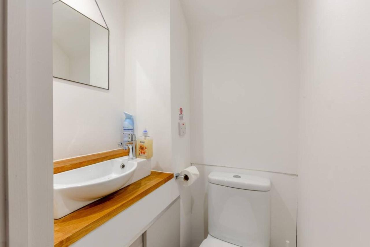 Cosy 1 Bedroom Near Wimbledon Station Apartment London