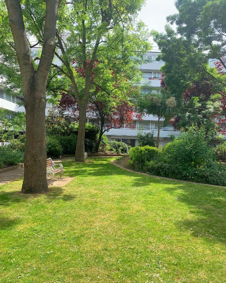 Appartement Garden Beautiful Cozy Flat , Recent Decorated. Londen