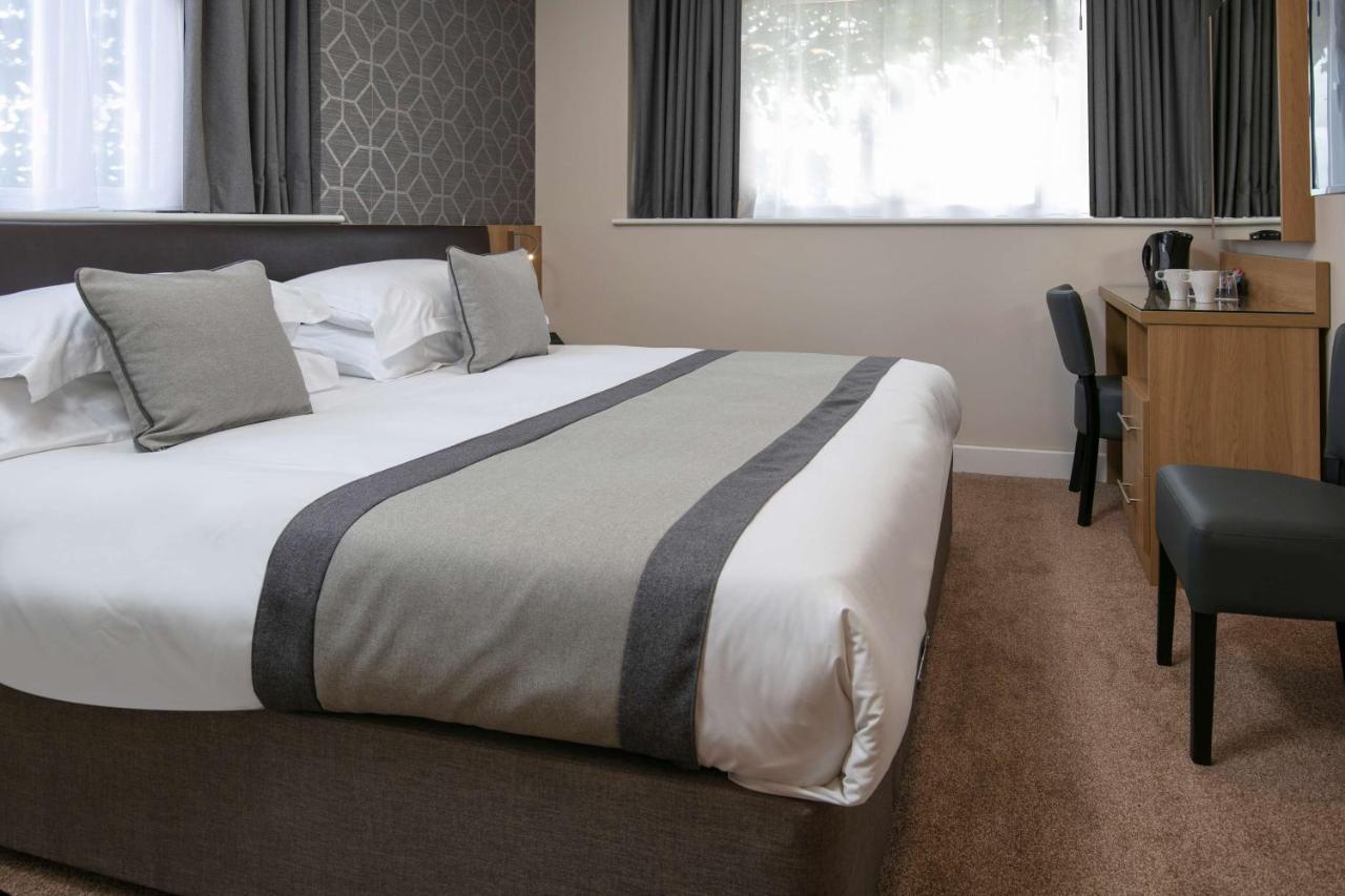 Western Northfields Ealing Hotel London