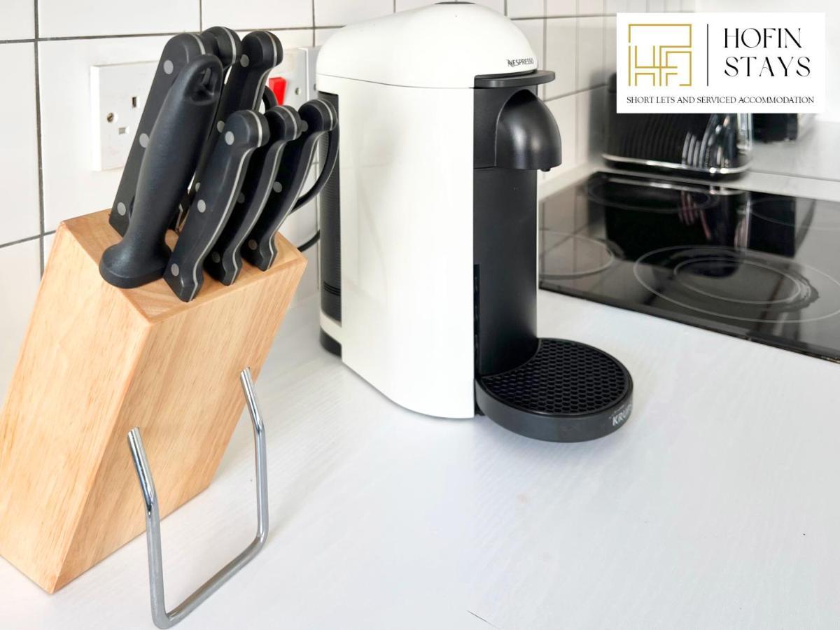Weekly Or Monthly - Relocation & Business - 4 Guests - By Hofin Stays Short Lets & Serviced Londen