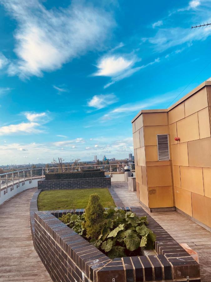 Appartement Stylish 2bed2bath Flat Roof Garden View Londen