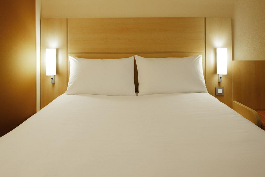 Ibis Stratford Hotel 3*