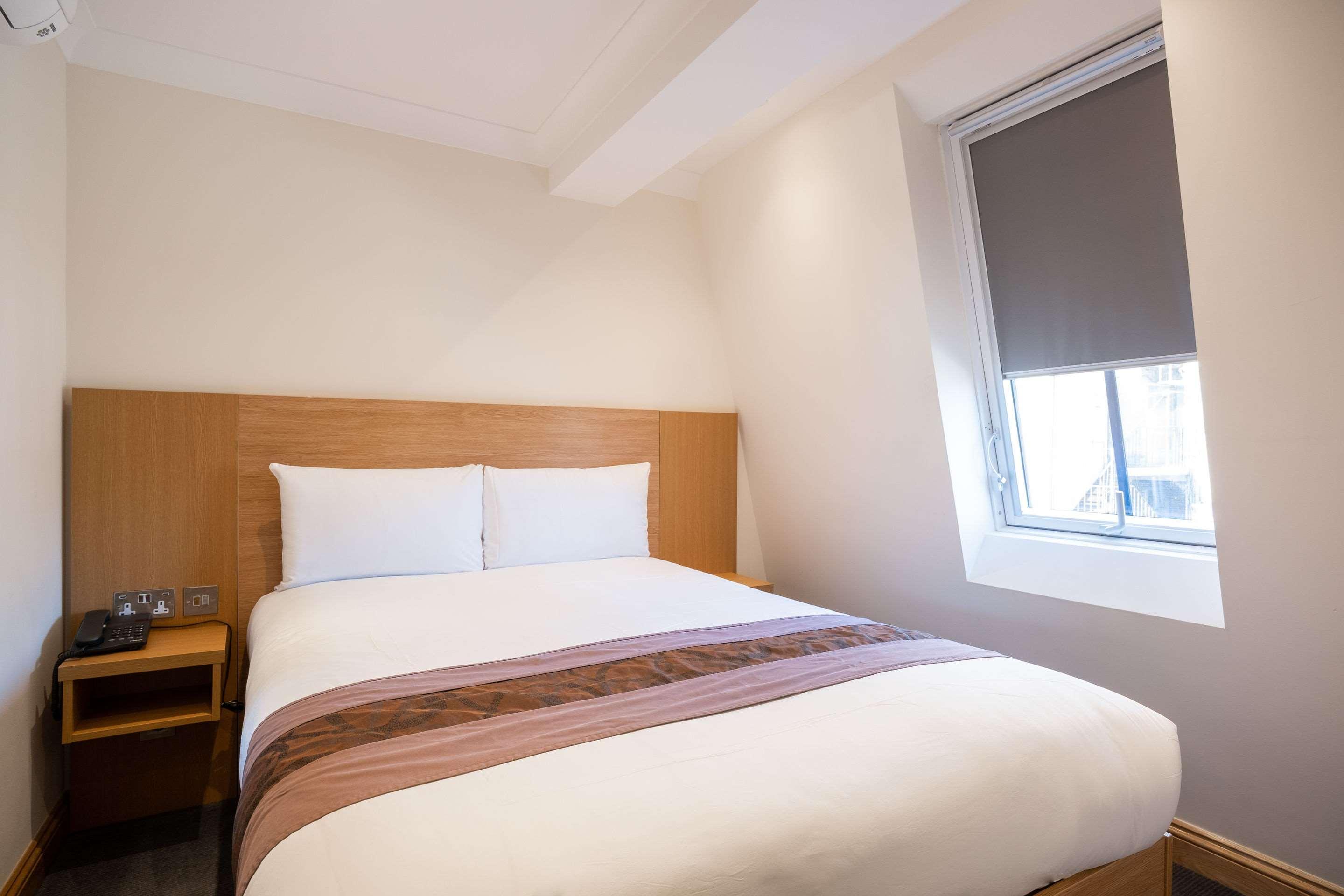 Comfort Hyde Park Inn 3*
