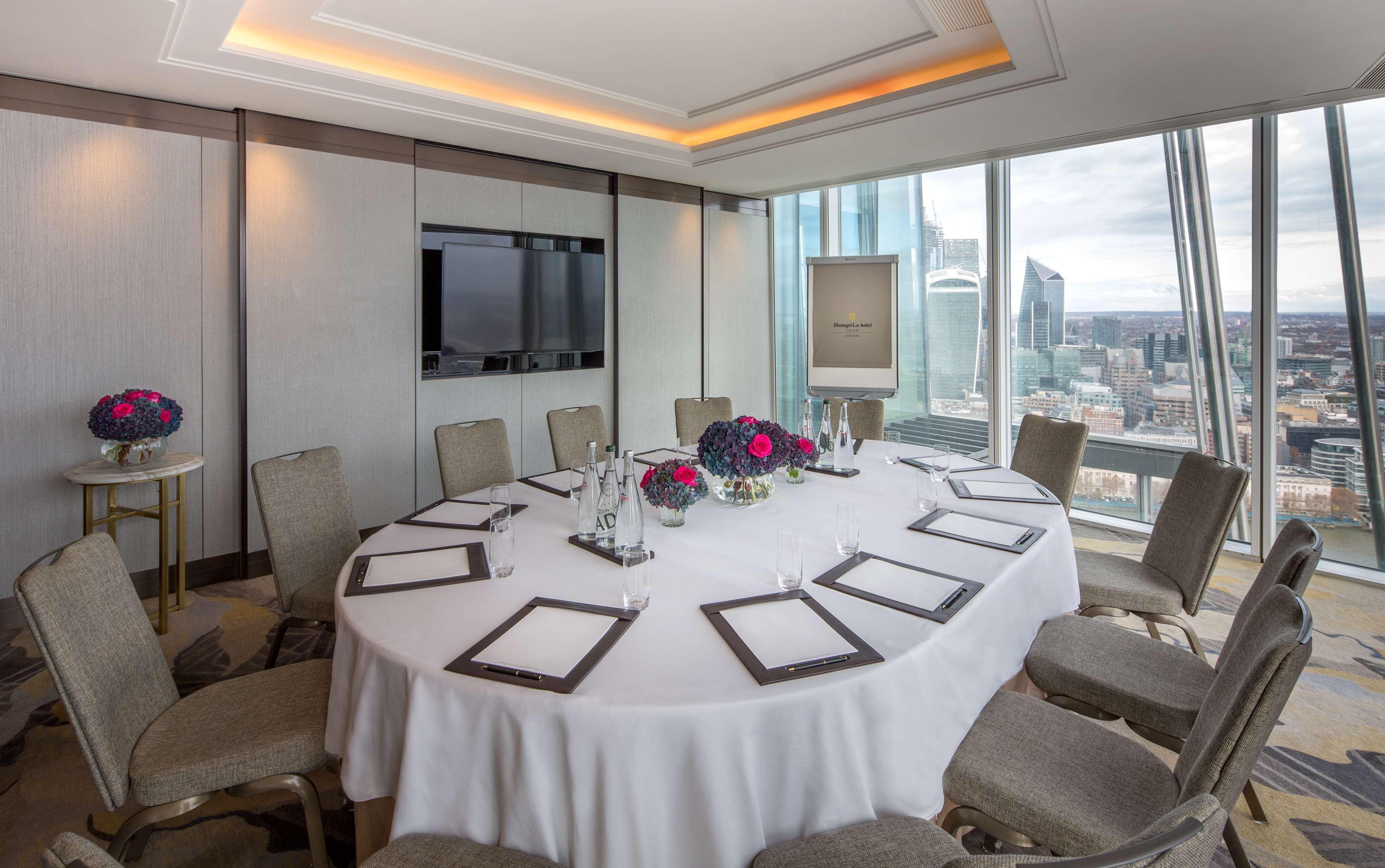 Shangri-la The Shard, 5* London