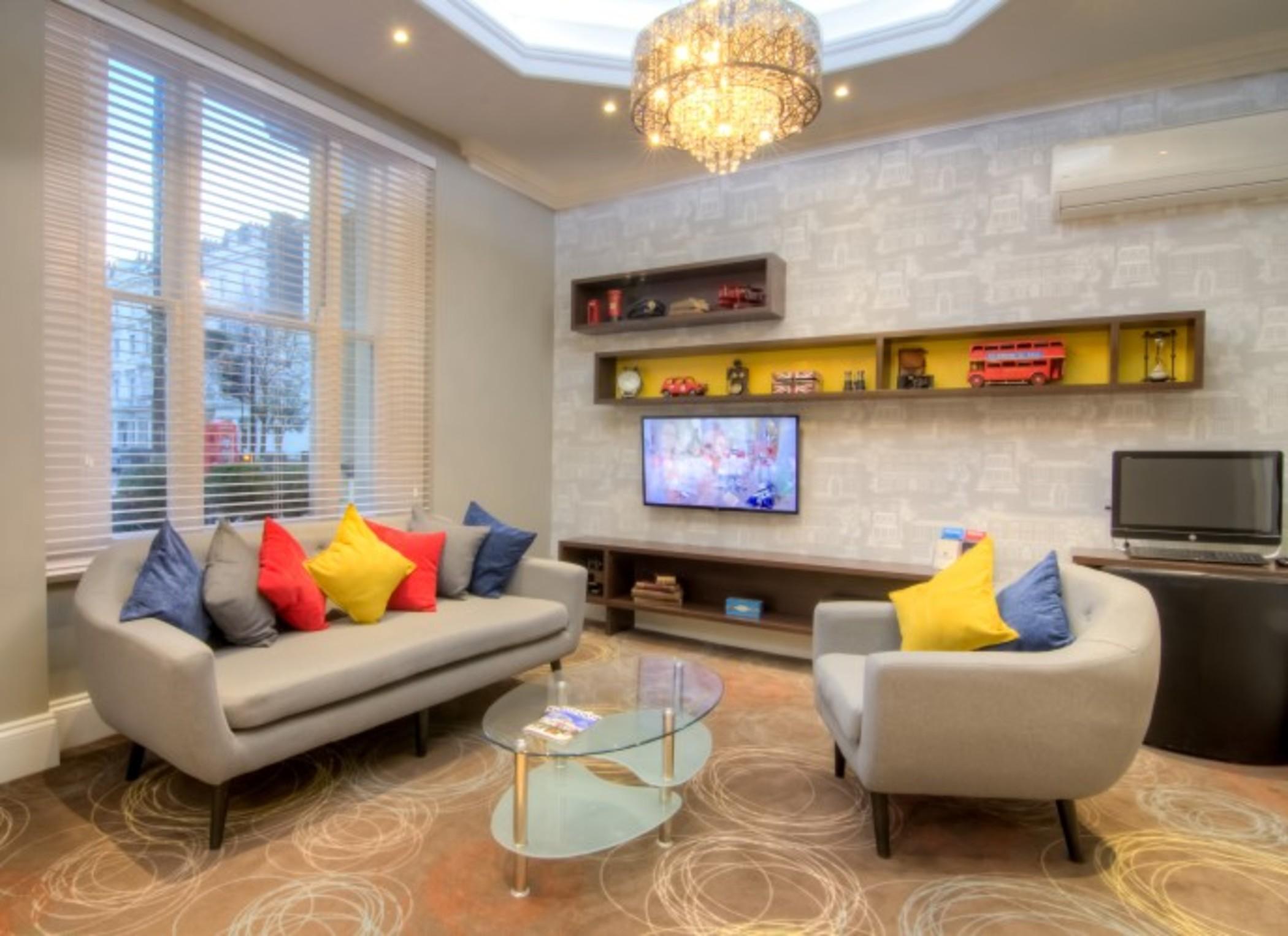 Comfort - Westminster