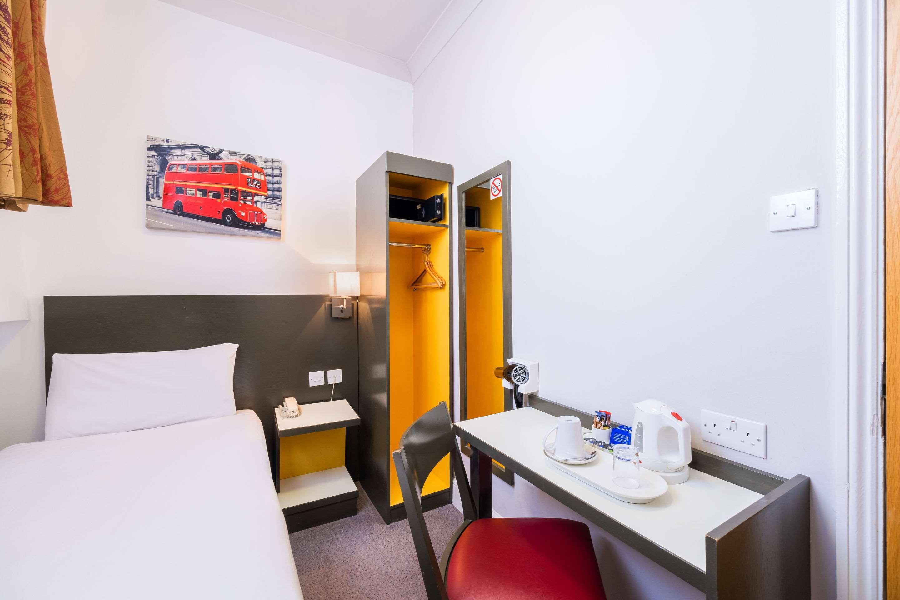 Hotel Comfort - Westminster 3*